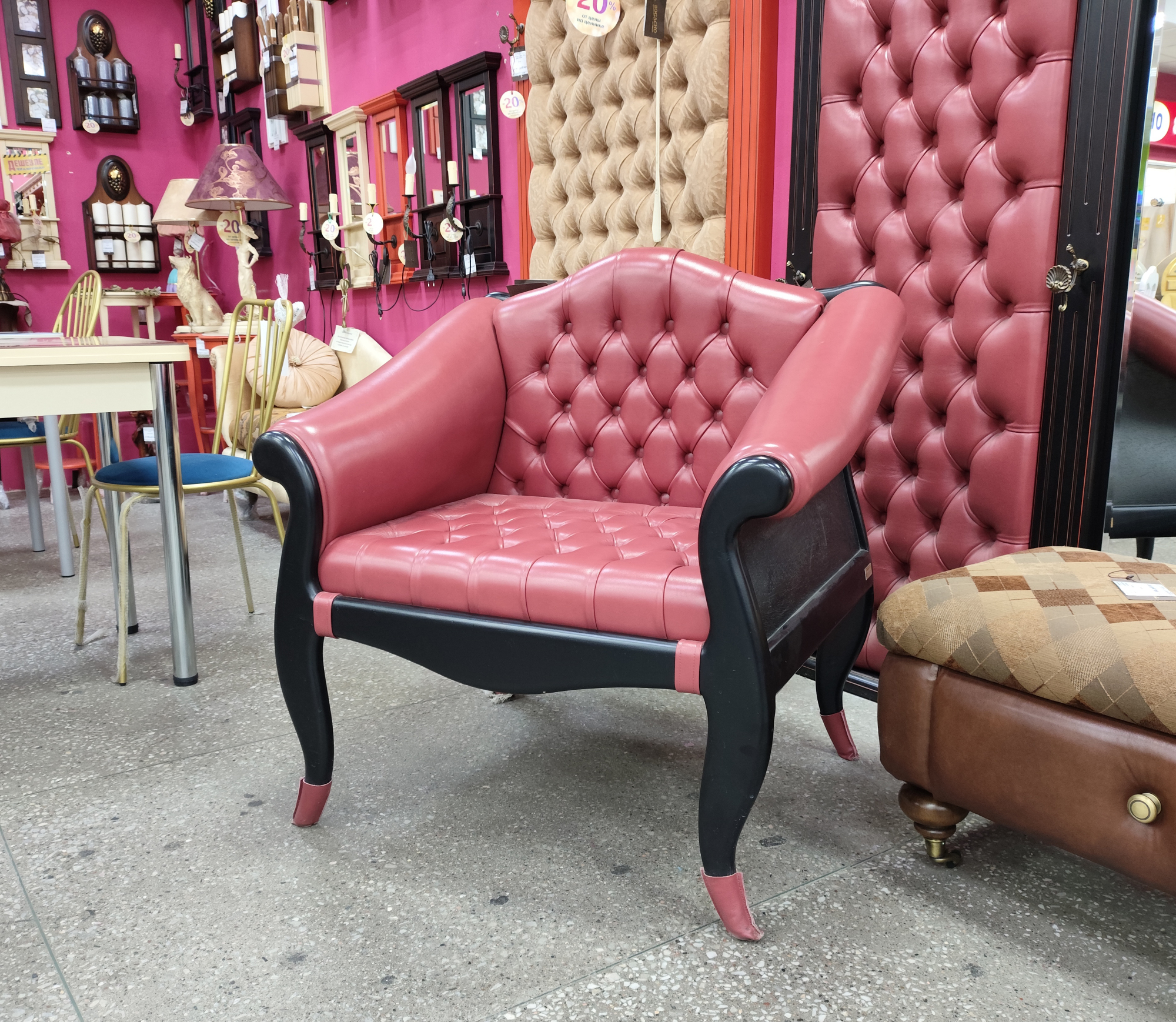 Кресло "Марсель" (ЧГл-НК-Venezia Roza нат.кожа) 17109